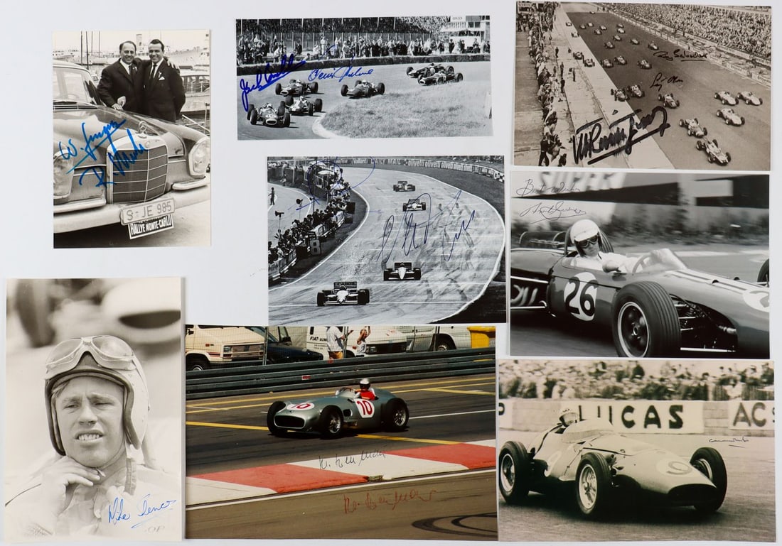 Autogramm 13 original hand signatures from racing driver le: Jack Brabham, Denis Hulme, Maurice Trintignant, Stirling Moss, Roy Salvadori, N. Piquet, N. Mansell, Hans Herrmann etc., dimensions from 8.5 x 17.5 cm to 14.5 x 21 cm