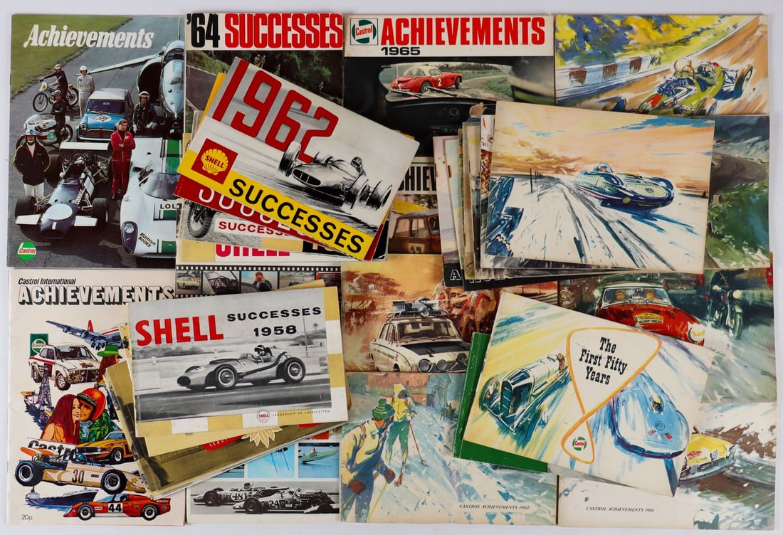 Automobilia 31-piece set from the 1950s-1970s: 10x Shell Successes 1952-1954, 1956, 1958-1962, 1964, 19x Castrol Achievements 1950-1957, 1959-1966, 1968-1970 etc., English