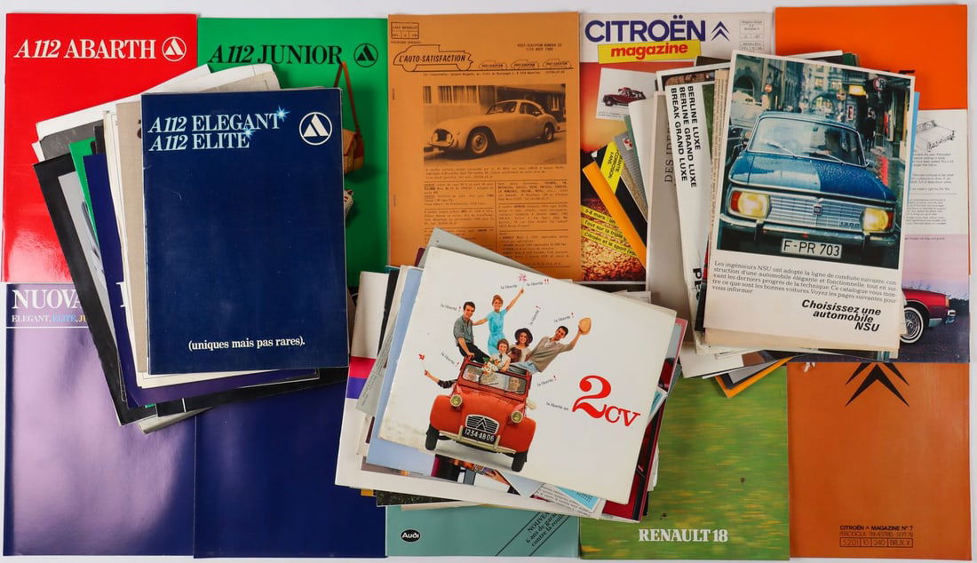 Automobilia Approximately 110-piece brochures from the 60s- (1 of 1)