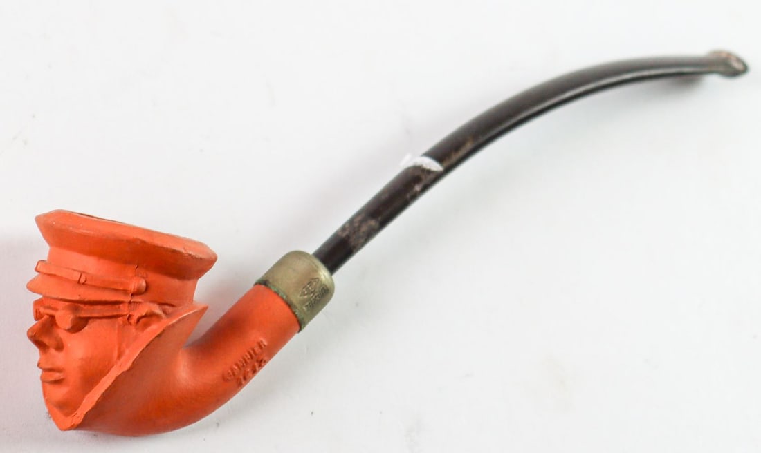 Automobilia French clay pipe from the famous Gambier compan (1 of 2)