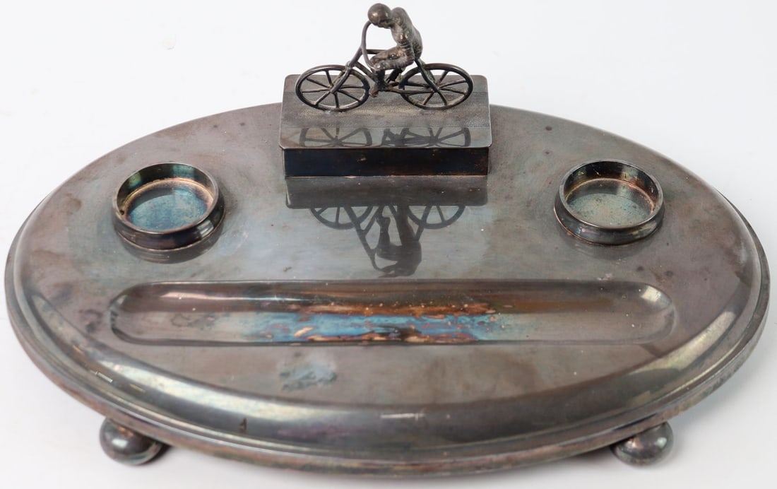 Automobilia Silver desk set around 1920: 32 x 20 x 13 cm