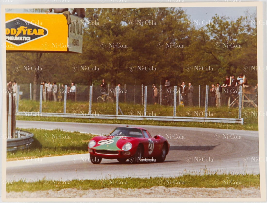 Ferrari Original Colour - Press photo 1,000km Monza 1966: Shown on it the Type 250LM s/n 6119 from de Siebenthal / Peixinho, 24 x 18 cm, stamped: Attualfoto, rare