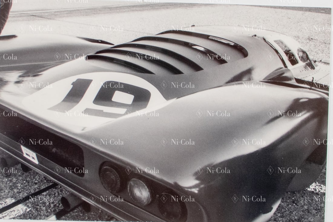 Ferrari Original B/W - Press photo 312P s/n 0872 at the fac: The car is being prepared for Le Mans 1969, 18 x 13 cm, stamped: Foto Coltrin