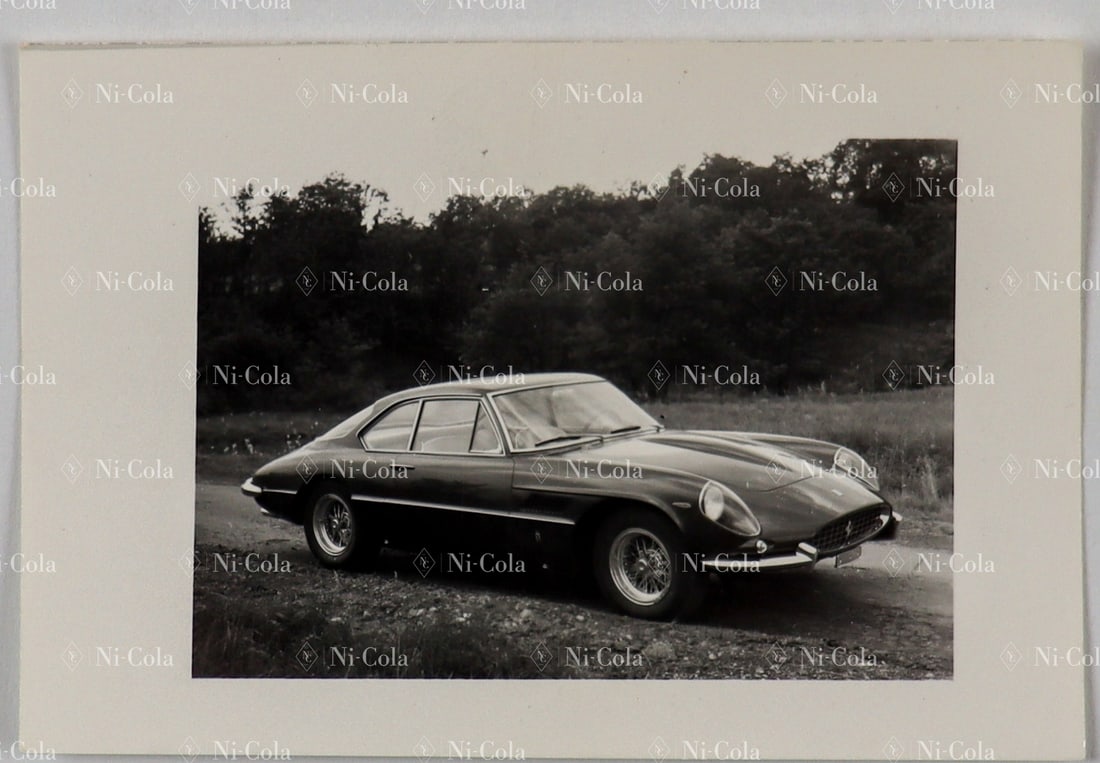 Ferrari Original B/W - rough print 400 Superamerica Aerodin (1 of 2)