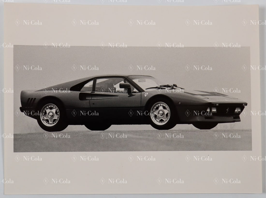 Ferrari Original B/W - factory press photo Type 288 GTO fro (1 of 2)