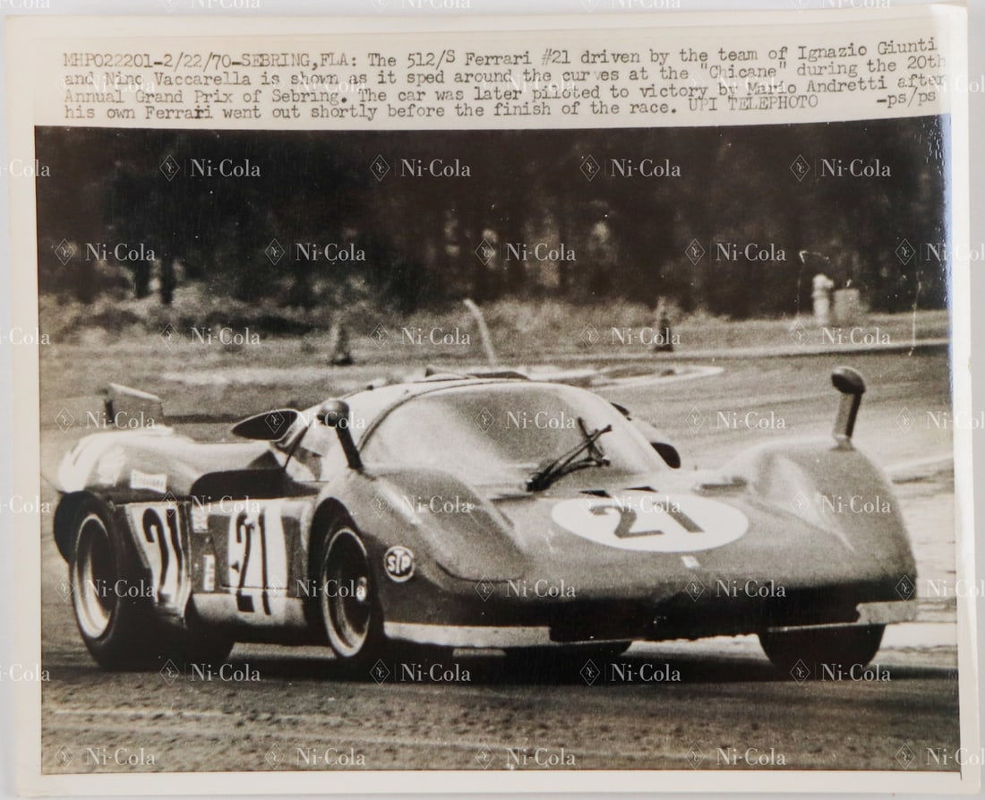 Ferrari Original B/W press photo Type 512 S Sebring 1970: Ferrari S.P.A. SEFAC, Nino Vaccarella, who won the race together with Ignazio Giunti and Mario Andretti, 20.5 x 25.5 cm, stamped