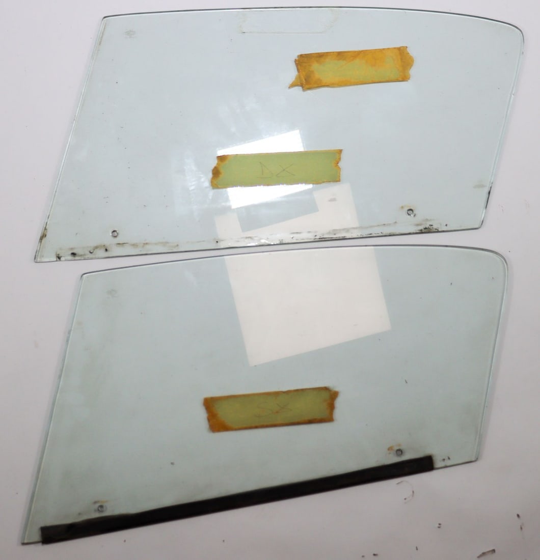 Ferrari Set of side windows for Type 250 GT SWB: Left and right