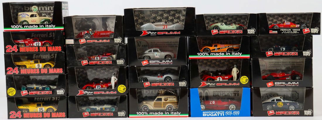 Modellauto 21-piece set from manufacturer Brumm: Scale 1:43, Ferrari 512 G.P. Messico 1964 (Limited Edition (N. 0863/5000), Ferrari 512 24 Heures du Mans 1971, Cooper T51 G.P Monaco 1960 (Limited Edition (N. 1981/3000), Auto Union Tipo C
