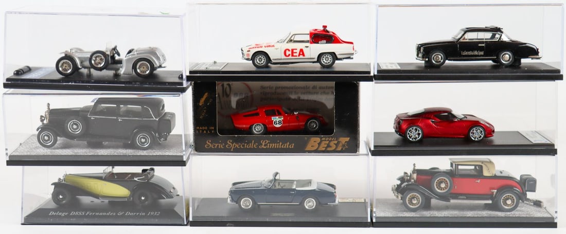 Modellauto 9 model cars in 1:43 scale (1 of 1)