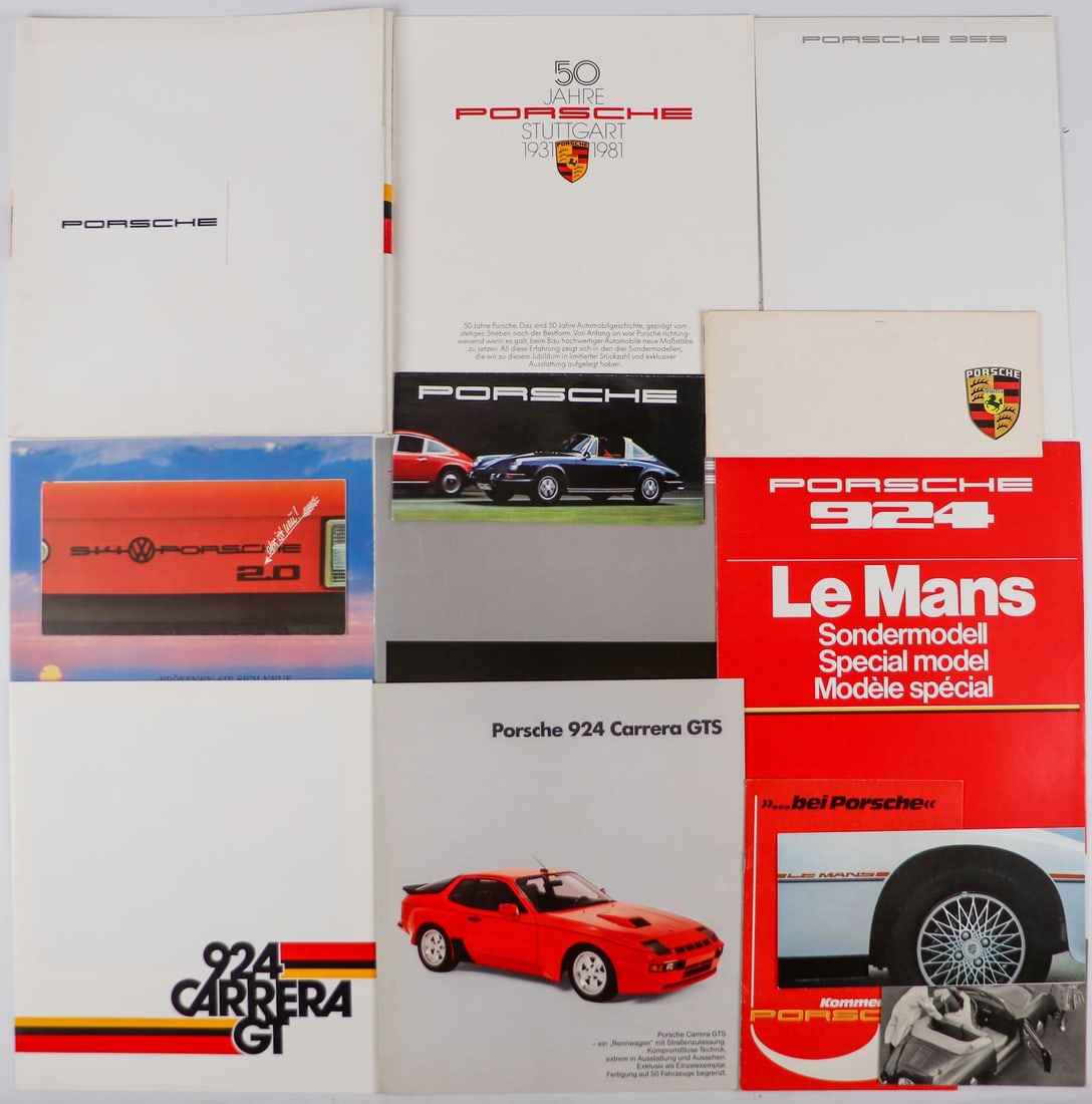 Porsche 14-piece brochures / press kit from the 60s-80s (1 of 1)