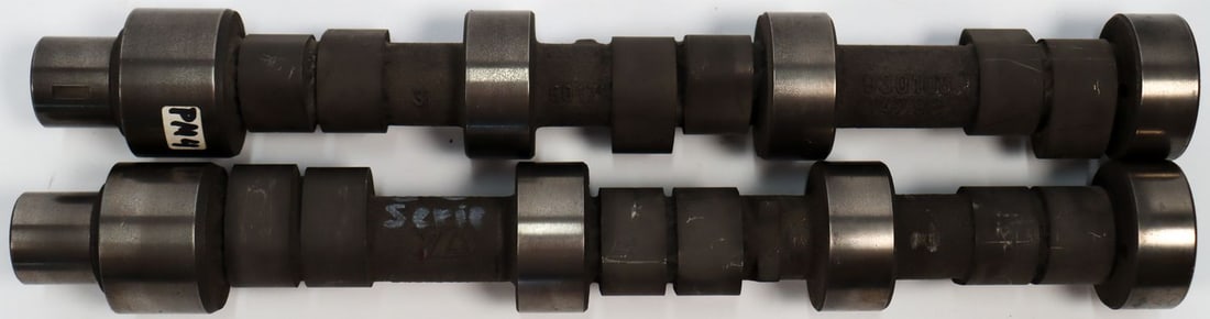 Porsche 2x camshafts type 911 SC G model: Part number 9301051489R, 9301051479R used