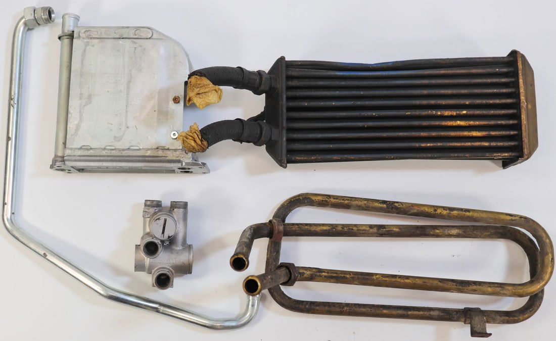 Porsche 5-piece spare parts for Type 911 (1 of 3)