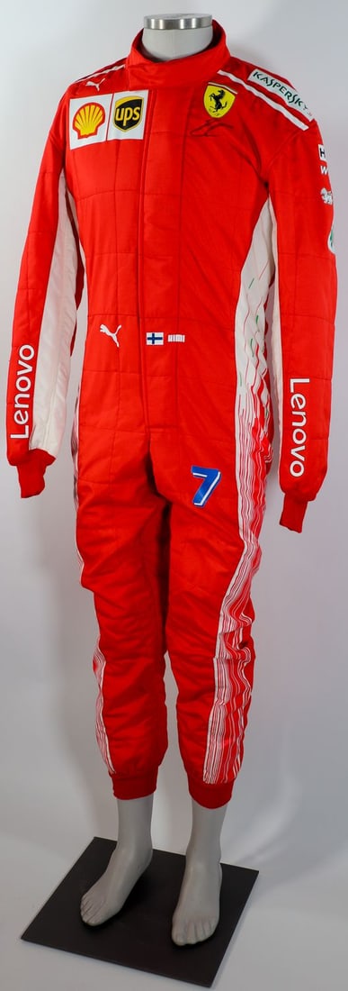 Ferrari Original Scuderia Ferrari F1 Race Suit - Kimi Raikö: Official Formula 1 race suit of the Scuderia Ferrari from the 2018 season, 100% Aramidic, size 48/50, manufacturer: PUMA