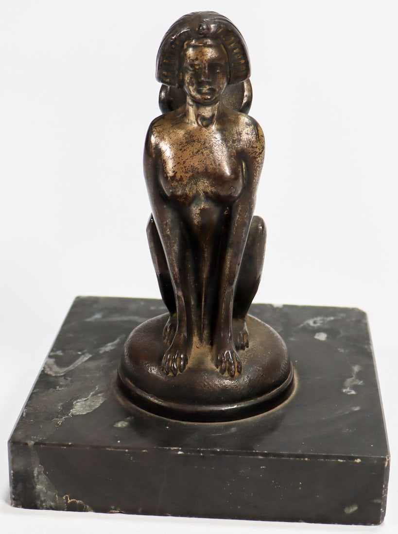 Automobilia Radiator Mascot 'Winged Sphinx' by Ruffony from: Mounted on marble base, signed by the artist, France, 10 x 10 x 12.5 cm, metal, weight: 1 kg