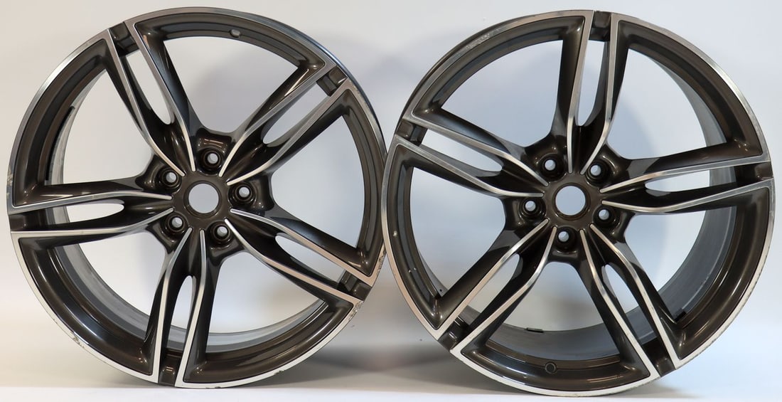 Ferrari 2x Rear Rim NOS for Type 488 / F8: Color: Grey, 11 x 20 inch, part number: 317175, each in original packaging