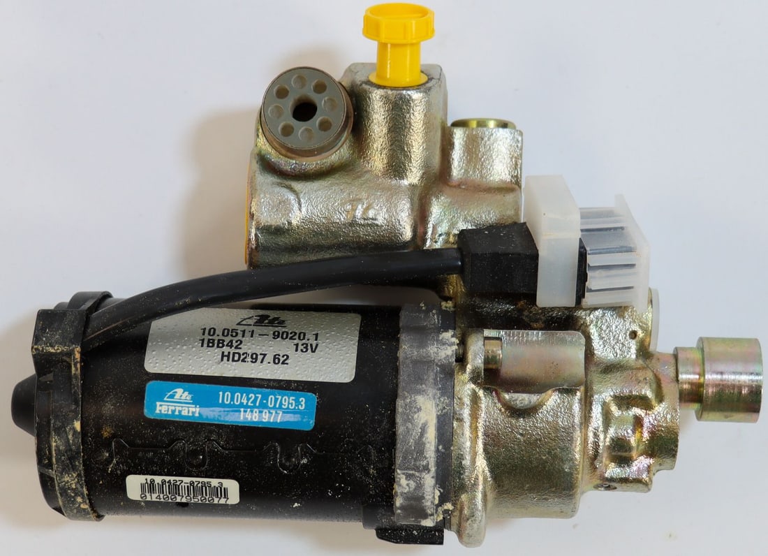 Ferrari Brake Master Cylinder NOS for Type 208 / 328 / 348: Part number: 148977, in original packaging