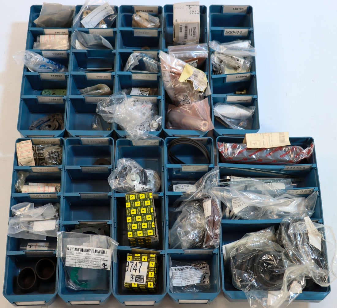 Ferrari Approx. 200-piece spare parts NOS from the stock of: Cross-model for types from the 80s to 2010s, including type F40, F50, Testarossa etc., part numbers: 95860404, 70000825, 111743, 500471, 194794, 140787, 224573, 227894, 249747, 238587, 138391, 8129090