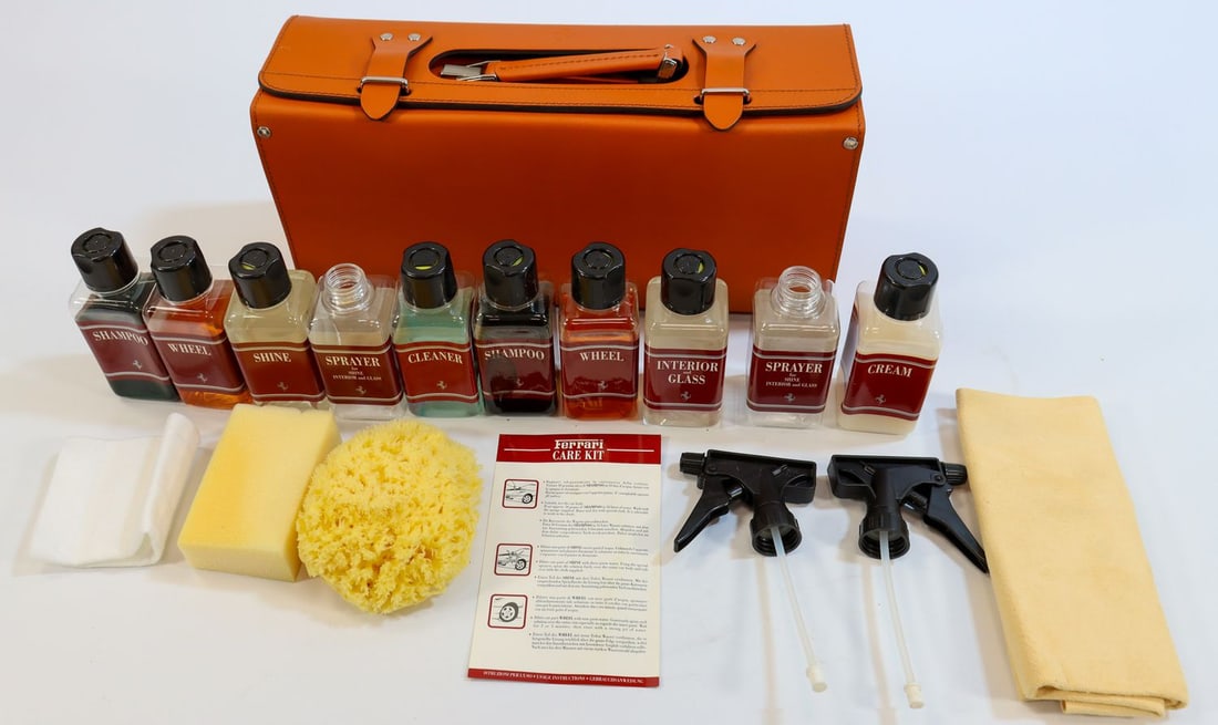 Ferrari Ferrari Car Cleaning Set Leather: Part number: 70000911