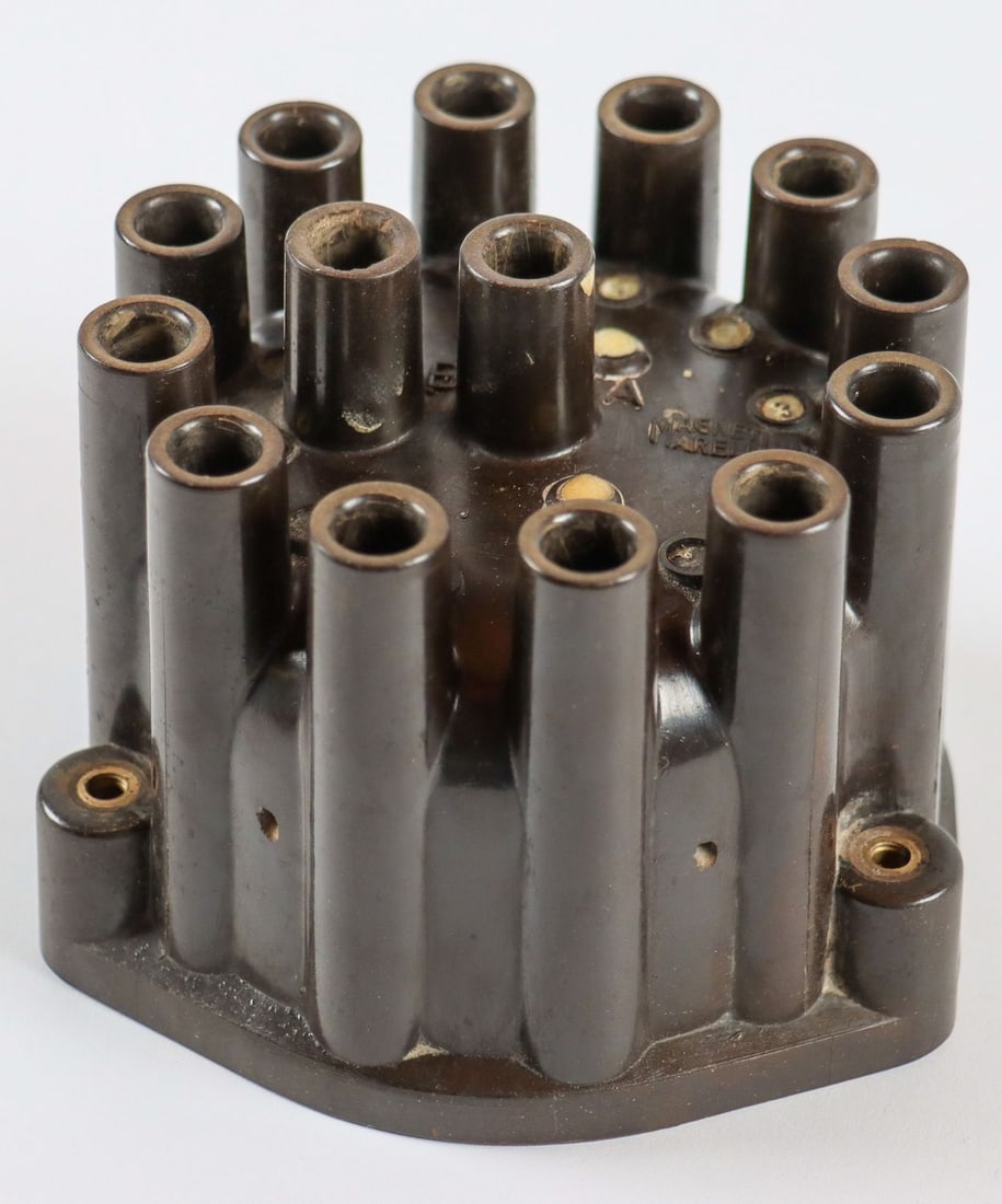 Ferrari Magneti Marelli Distributor Cap for Type Testarossa: Used
