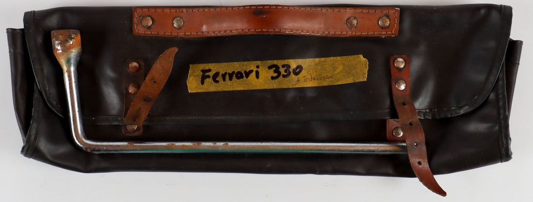 Ferrari Tool bag for Type 275, 330 and Testarossa: Used