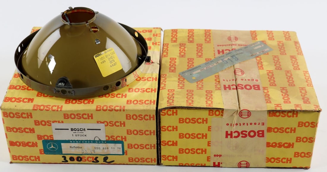 Mercedes-Benz 2x Headlight Reflector NOS for Type 300SL Gul: Manufacturer: Bosch, Part number: 000.826.11.78, in original packaging