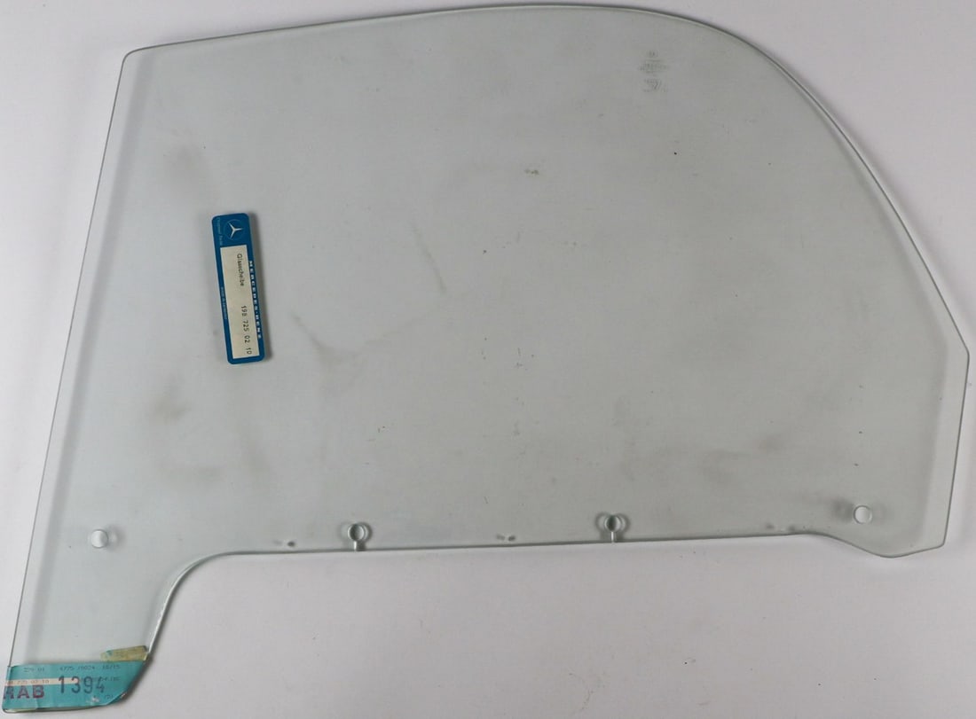 Mercedes-Benz Side window right for Type 300SL Roadster (1 of 3)