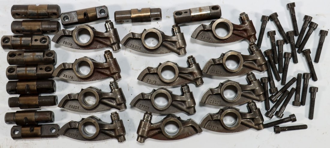 Porsche 1 Set of Rocker Arms for Type 993: Used
