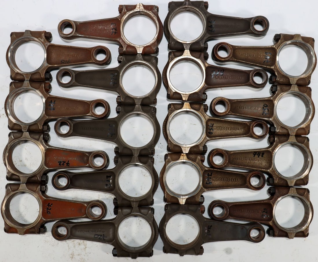 Porsche 18x Connecting Rods for Type 911 2.0 Liter and 2.2: Used