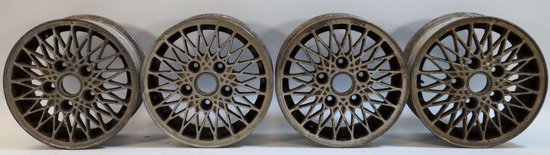 Porsche 1x Set of Rims for Type 924 Turbo: Color: Silver