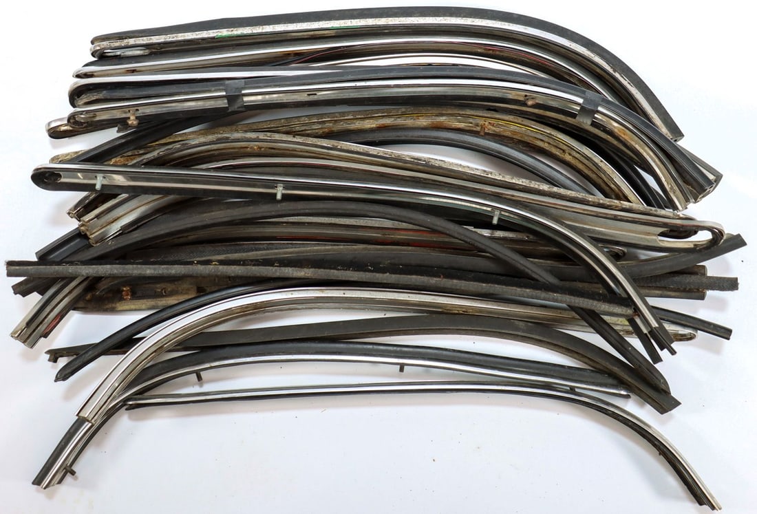 Porsche 20x Rear bumper trim strips for Type 911 F-Modell (1 of 1)