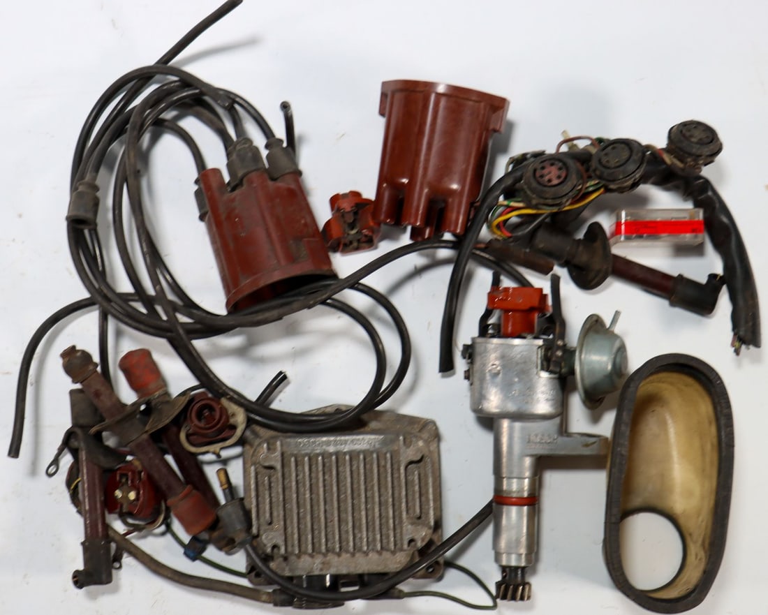 Porsche 8-piece Ignition Parts for Type 911: Used