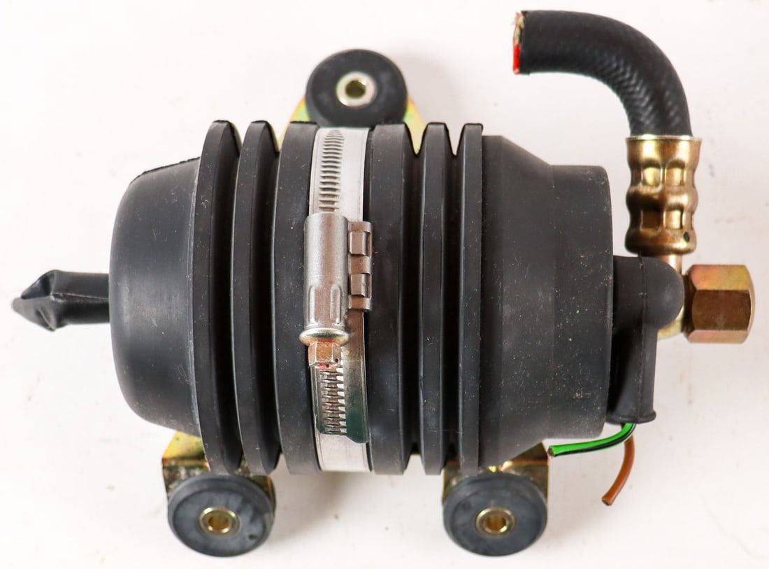 Porsche Fuel Pump for Type 964 (1 of 3)