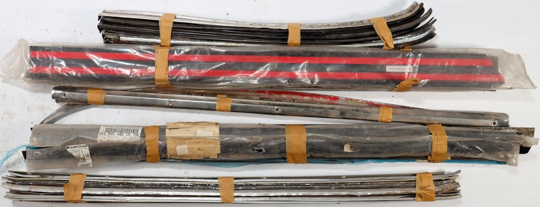 Porsche Approx. 20-piece Trim Strips Type 911 F-Model (1 of 1)