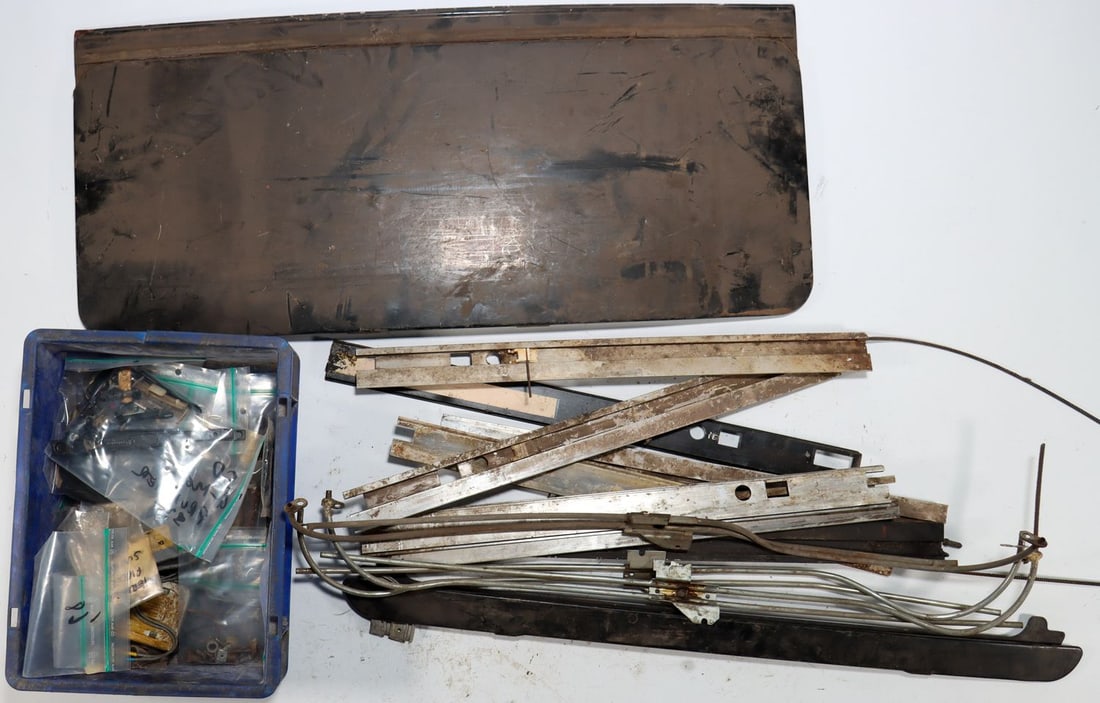 Porsche Approx. 20-piece Sunroof Parts for Type 911 F and G: Used