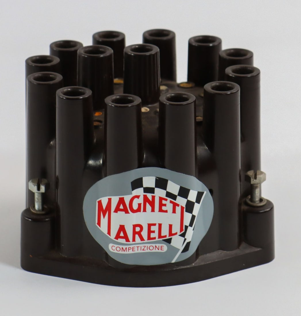 Porsche Dual ignition distributor cap by Magneti Marelli: Rare