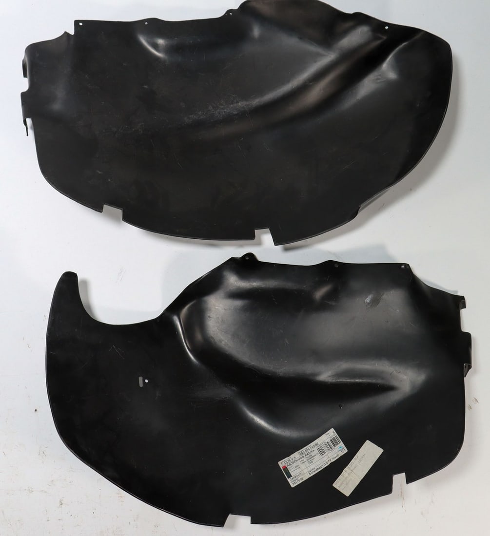 Porsche Wheel Arch Liner for Type 993 GT2: Part no. 993.504.125.82, 993.504.126.81, NOS