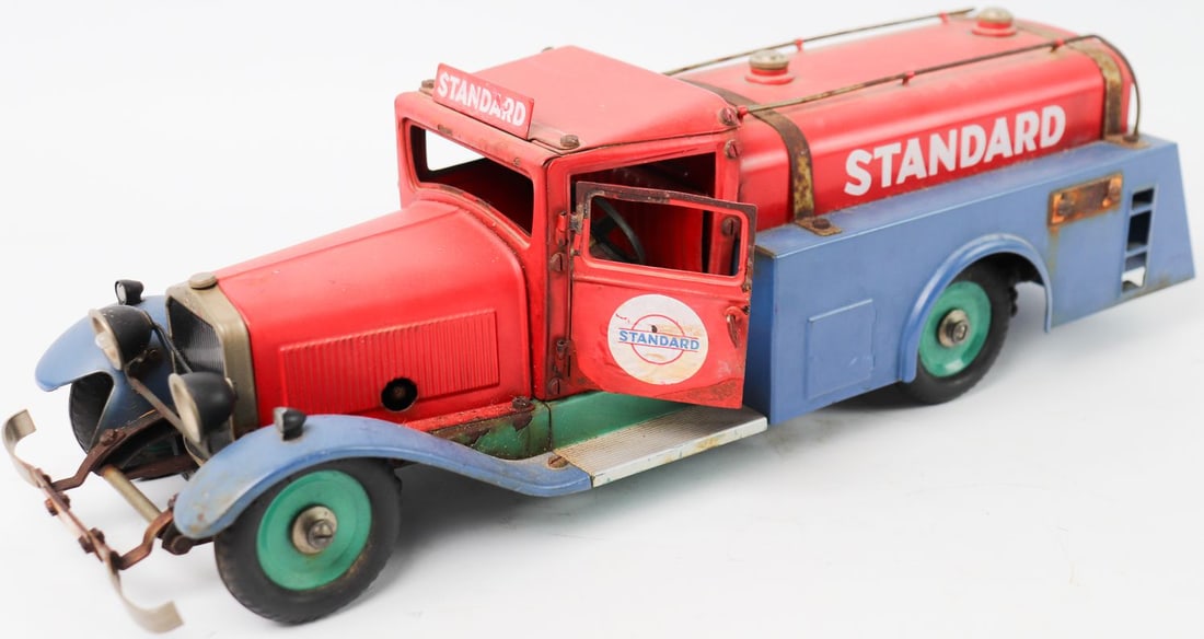 Automobilia Märklin Standard tank wagon model car (1 of 2)