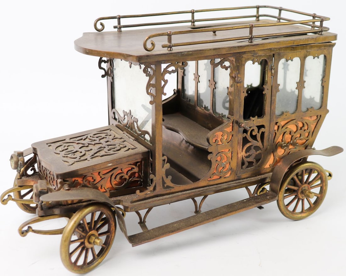 Automobilia Brass model automobile circa 1900 (1 of 1)