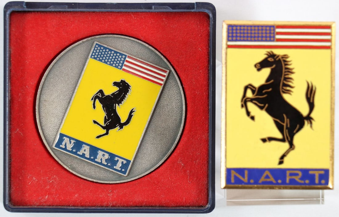 Ferrari 2 Plaques N.A.R.T.: 1x mounted on acrylic block, D: 6.8 cm and 7.5 x 5 cm, enameled