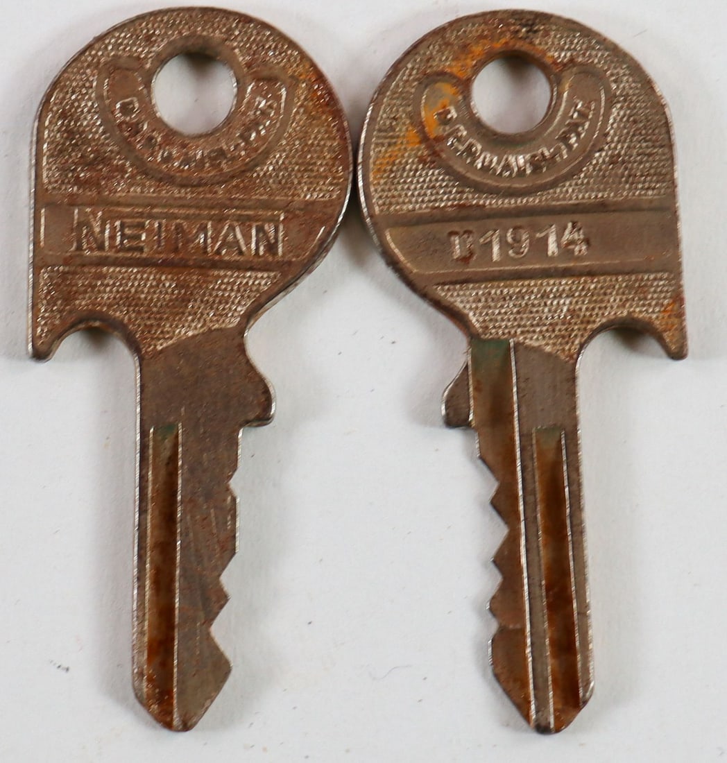 Ferrari 2 Keys from Manufacturer Neiman: Used