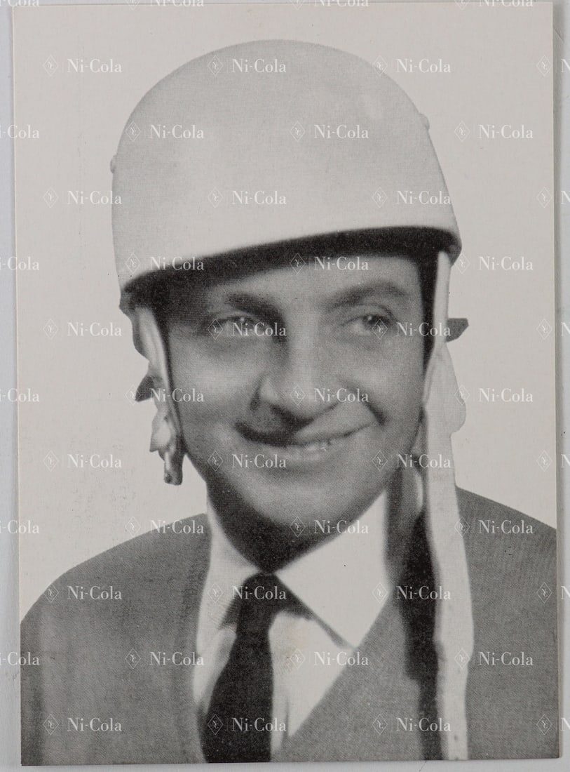 Ferrari Original Ferrari Factory Postcard Camillo Luglio (1: Official factory commemorative card for the 1956 Italian GT Championship on Ferrari 250 GT. Reverse unused, with original printed text on motorsport history. Dimensions: 9.8 x 13.8 cm. Very rare.