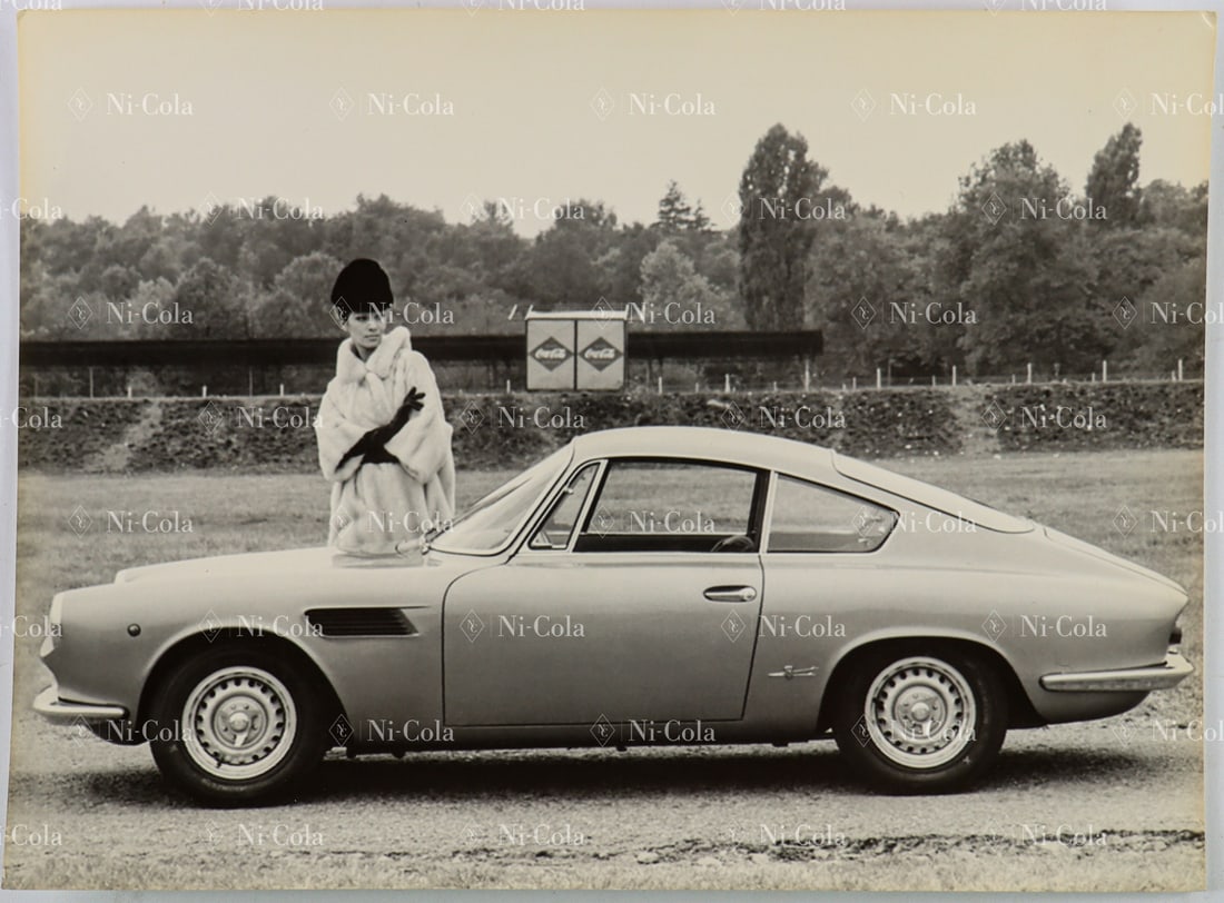 Ferrari Original large-format B/W press photo / promotional: 24 x 17 cm