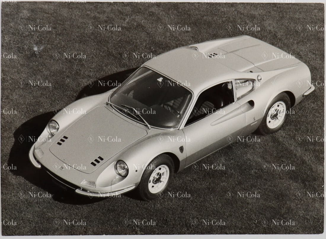 Ferrari Original B/W press photo Typ Dino 206 GT Coupe 1969: Stamped Pininfarina, 12.8 x 17.7 cm
