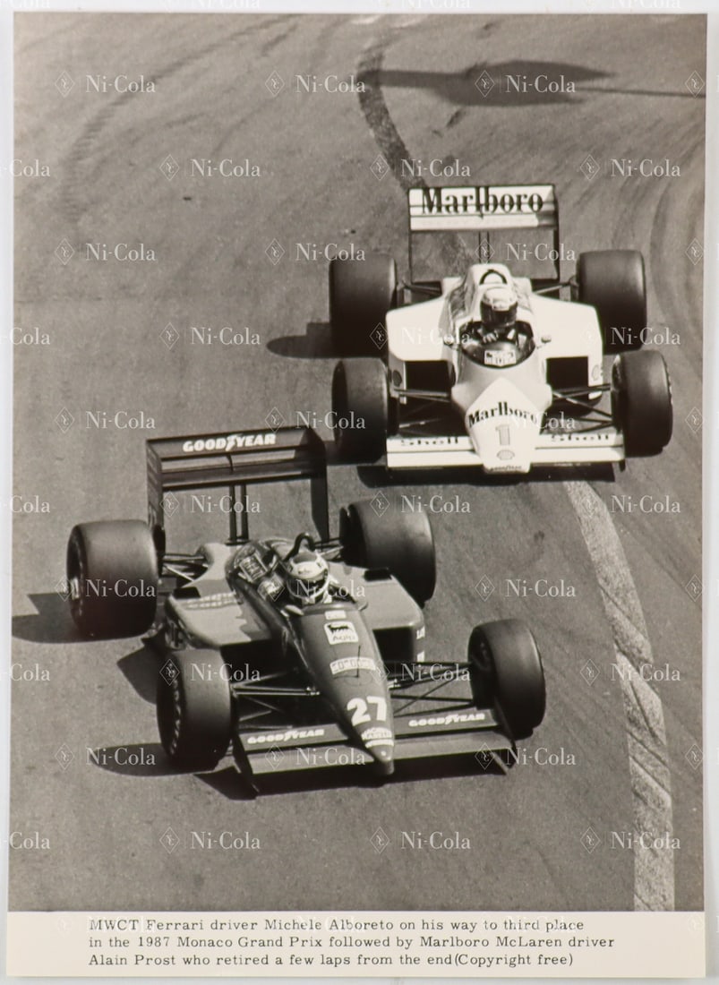 Ferrari Original B/W Press Photo from the Grand Prix Monaco: Michele Alboreto in the Ferrari F1/87 ahead of Alain Prost in the Marlboro-McLaren. Dimensions: 20 x 14.5 cm.