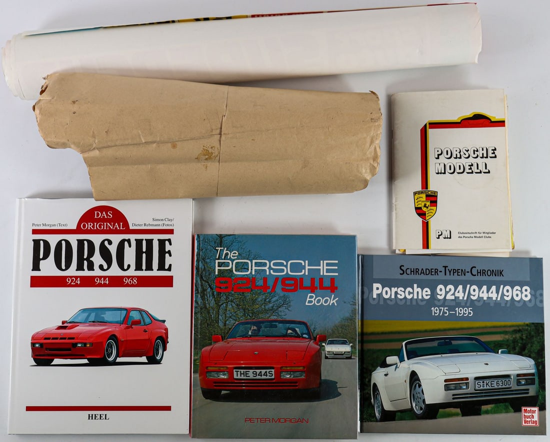 Porsche 6-piece: Brochure Porsche model club magazine 1988 incl. documents, 3 books Type 924 / 944 / 968, poster Supercup - Grand Prix of Sport Prototypes (83 x 59 cm), Rothmans Porsche Turbo Cup sticker (42 x 62 cm)