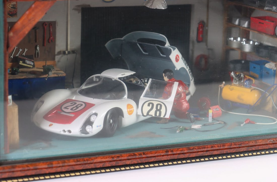 Porsche Diorama Typ 910 - 3