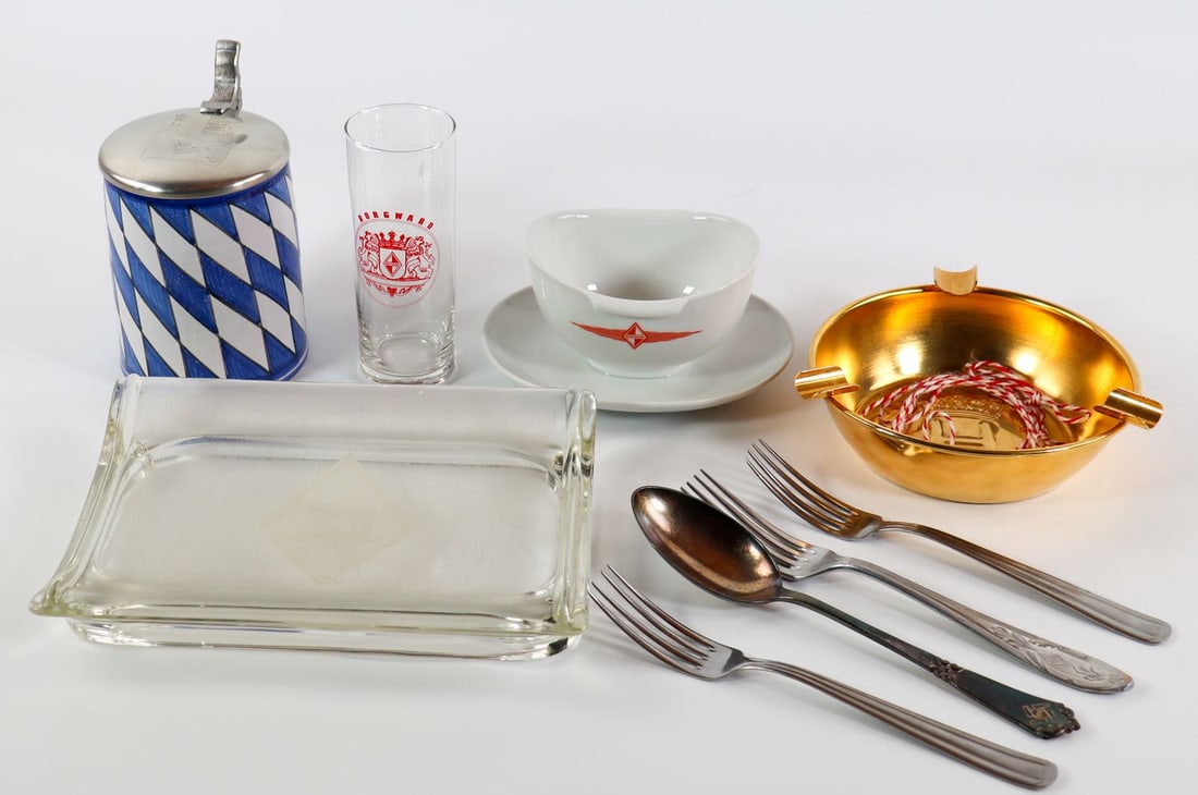 Automobilia 9-piece: Beer stein, Borgward cutlery from the 1930s, Horch ashtray, Borgward bowl, etc.