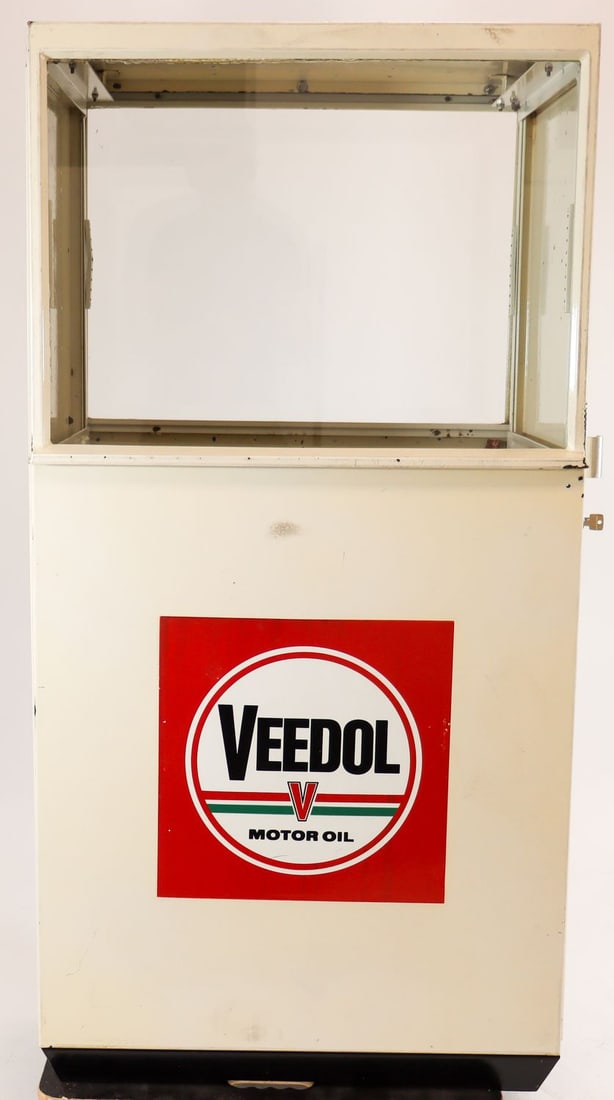 Automobilia Oil cabinet / oil cupboard 'Veedol' from the 19: 130 x 65 x 46 cm