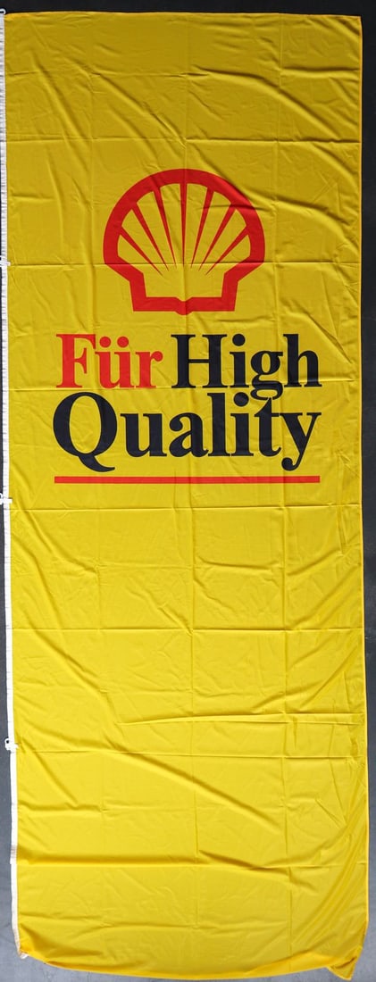 Automobilia Shell dealer flag from the 90s: Manufacturer: Bonner Fahnen Fabrik, 400 x 150 cm