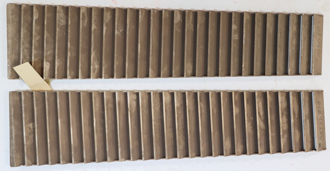 Ferrari Set of Grille Air Outlets Rear Hood NOS for Type 51: Part numbers: 60819300 and 60819400, left and right